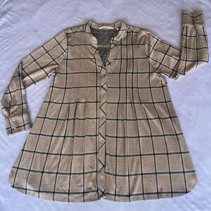 Soft Surroundings Plaid Pleated Top